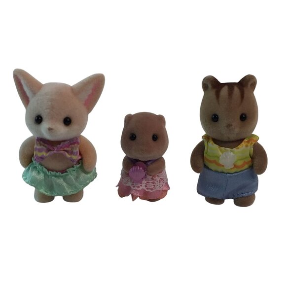 Sylvanian Families Calico Critters Nursery Friends Pool Fun Toy Set - Picture 6 of 9
